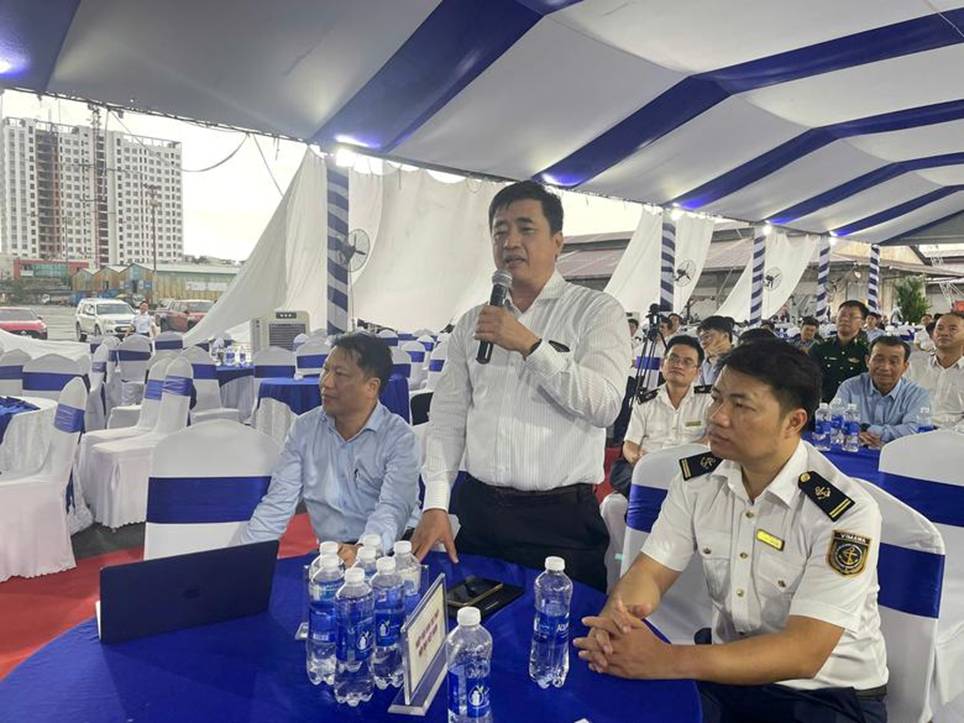 Đối thoại gỡ vướng cho nhiều cho doanh nghiệp hàng hải - Ảnh 3.