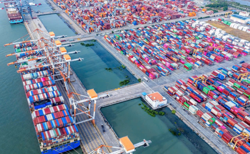 Đột phá từ hoàn thiện thể chế và tạo giá trị từ hiệu quả giảm phát thải
